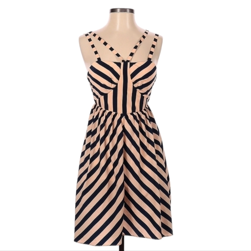 NWT Minuet Black & Tan Striped Dress Size Small